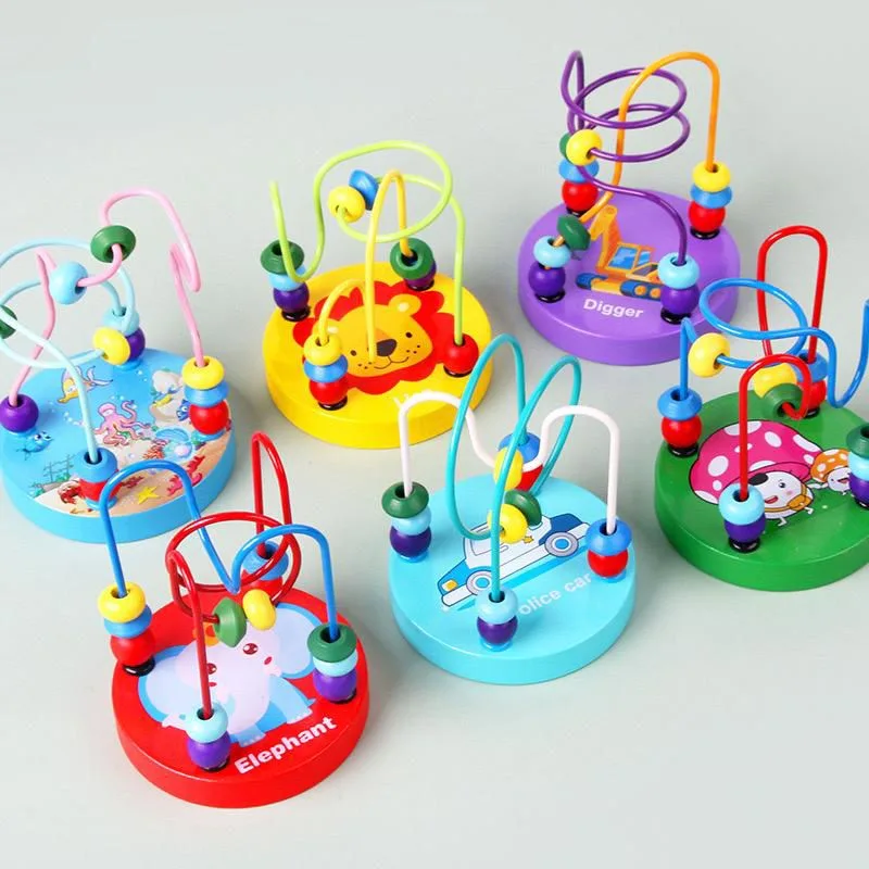 drvena edukativna igračka – lavirint sa perlicama (razne boje)