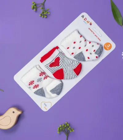 set ženskih bebi čarapica – 3 para sp6