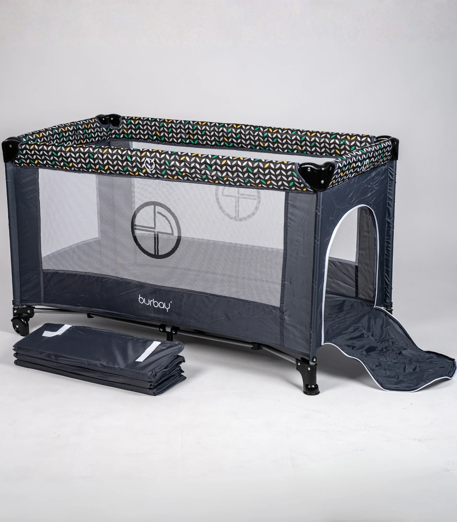 prenosivi krevetac burbay bk80 sivi (putni) sa mrežastim stranicama, bočnim ulazom i torbom